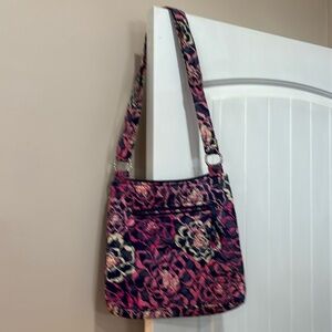 Vera Bradley shoulder bag with adjustable strap